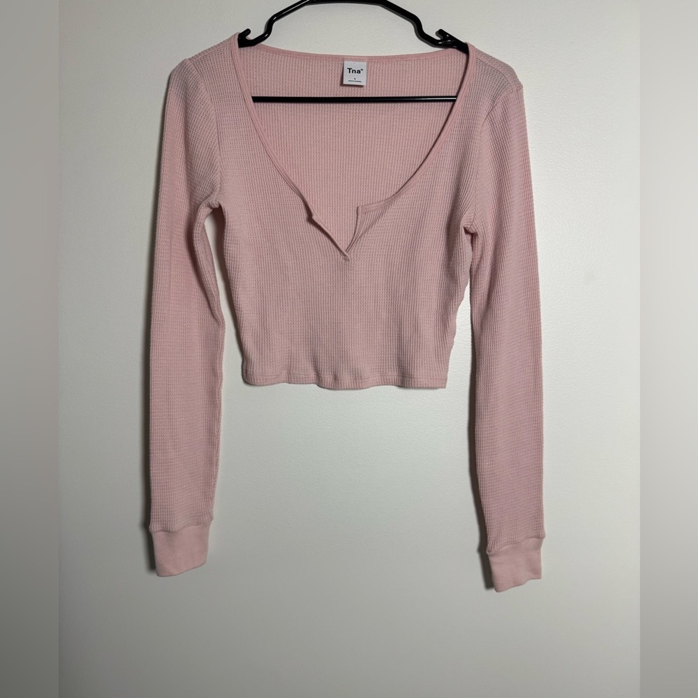 TNA Aritzia Pink Waffle Knit Crop Top Small Long Sleeve Henley